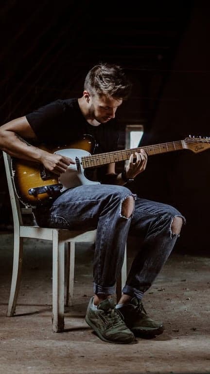 Private guitar lessons