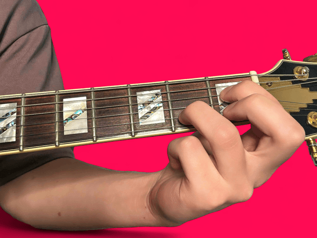 Eb7b9 guitar chord with finger positions