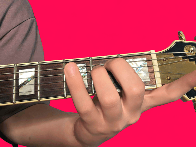 E minor guitar chord with finger positions